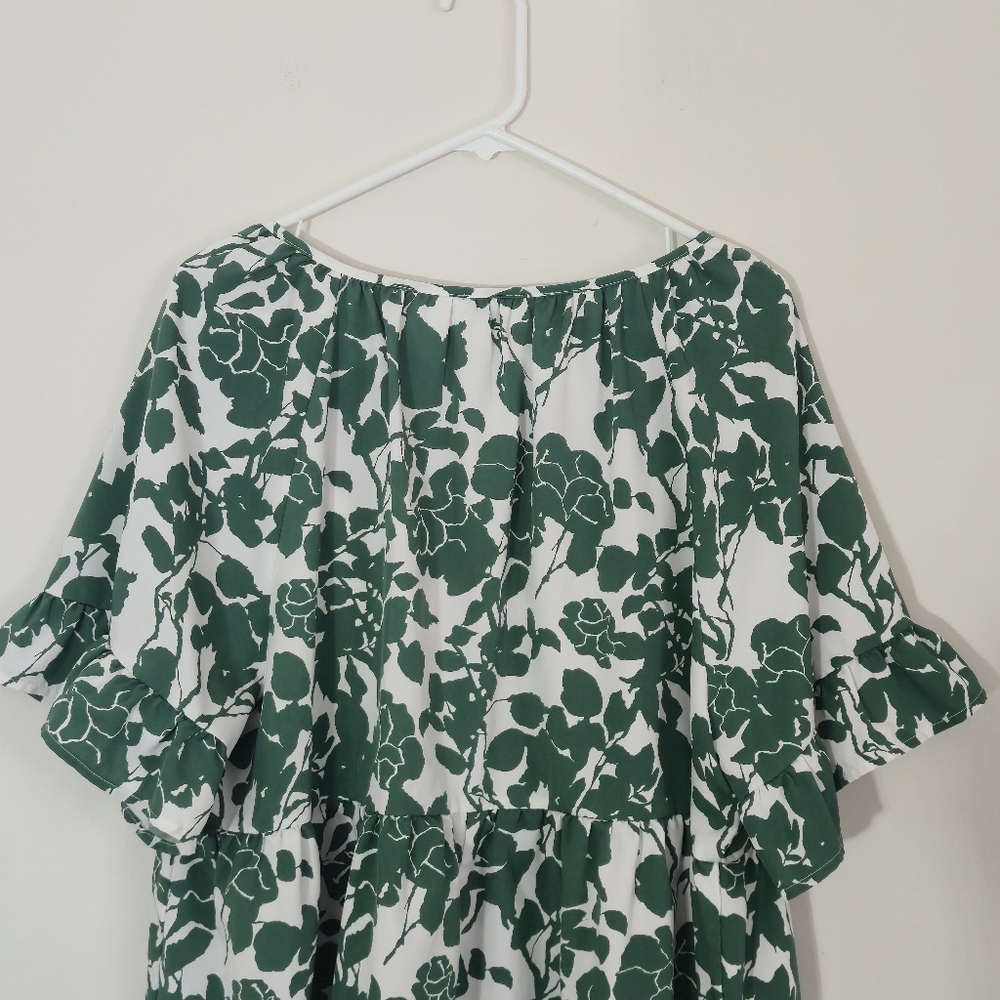 Emery Rose Floral Babydoll Peplum Ruffle Flutter Sleeve V-Neck Blouse Green 2XL - Picture 7 of 12